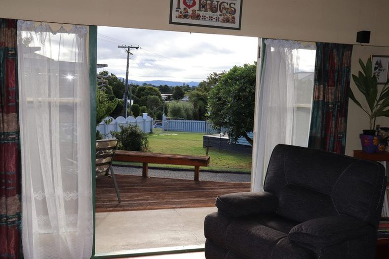 Photo of property in 6 Fairview Terrace, Paeroa, 3600