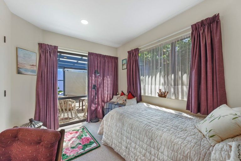 Photo of property in 58 York Street, Picton, 7220