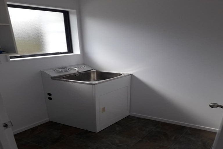 Photo of property in 3 Shearwater Street, One Tree Point, 0118