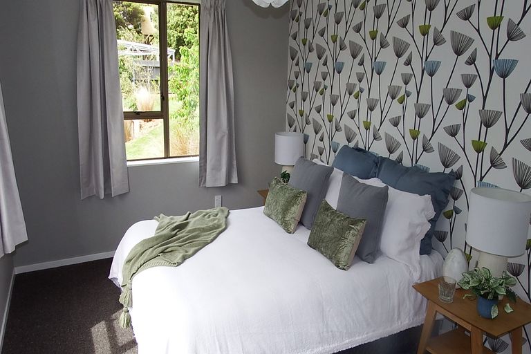 Photo of property in 35 John Street, Otatara, Invercargill, 9879