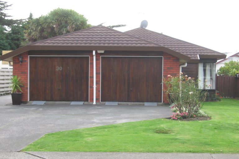 Photo of property in 30 Ariki Street, Boulcott, Lower Hutt, 5010