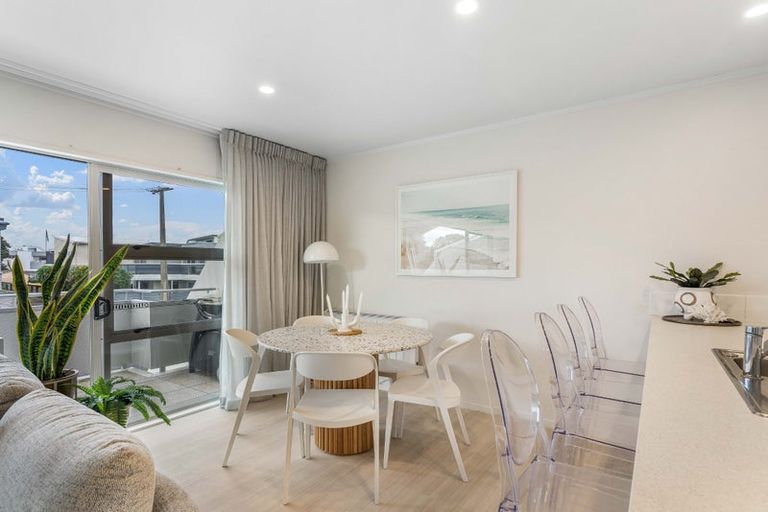 Photo of property in 319 Beverley Terrace, Whangamata, 3620