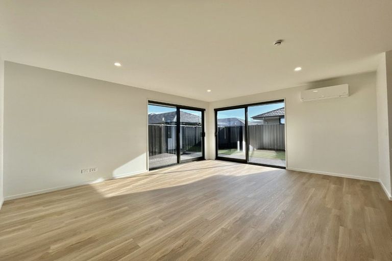 Photo of property in 11 Lintott Street, Kaiapoi, 7630
