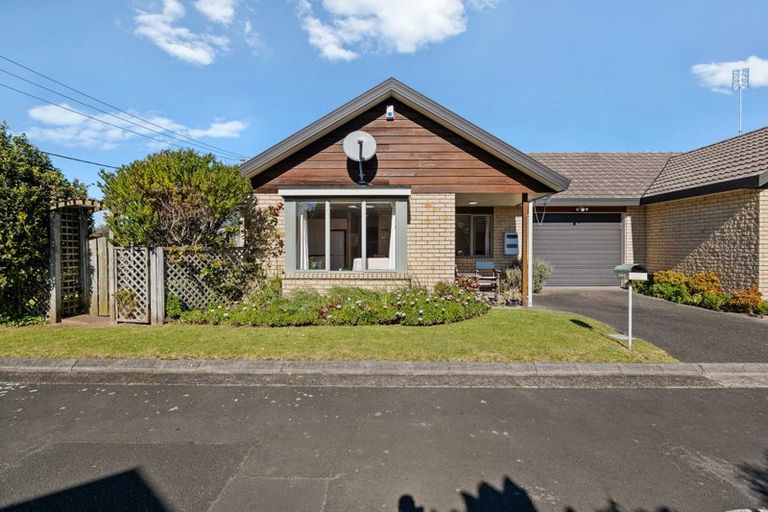 Photo of property in 14/262 Centreway Road, Orewa, 0931