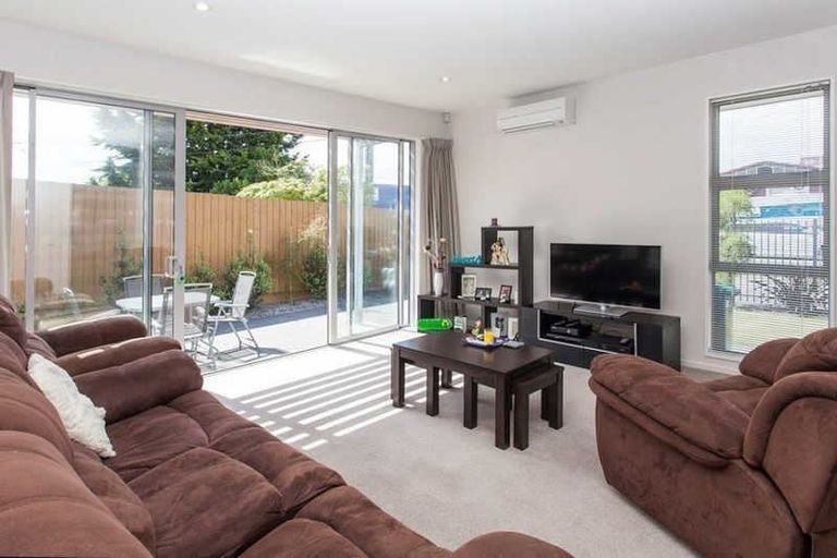 Photo of property in 11a Clarence Street South, Addington, Christchurch, 8024