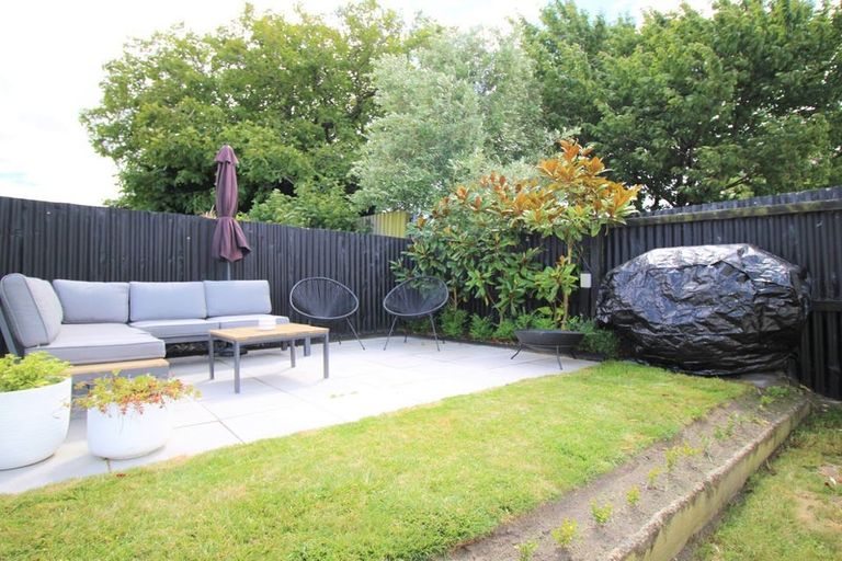 Photo of property in 22 Greta Street, South Hill, Oamaru, 9400