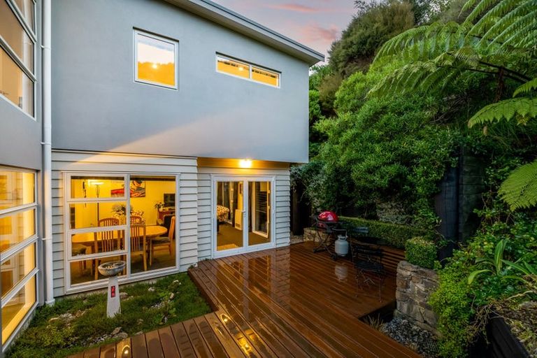 Photo of property in 36e Erlestoke Crescent, Churton Park, Wellington, 6037