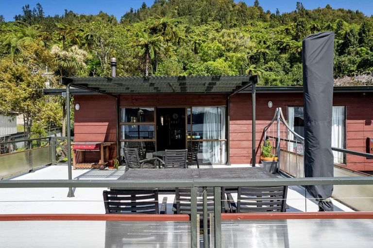 Photo of property in 293 State Highway 30, Lake Rotoma, Rotorua, 3074