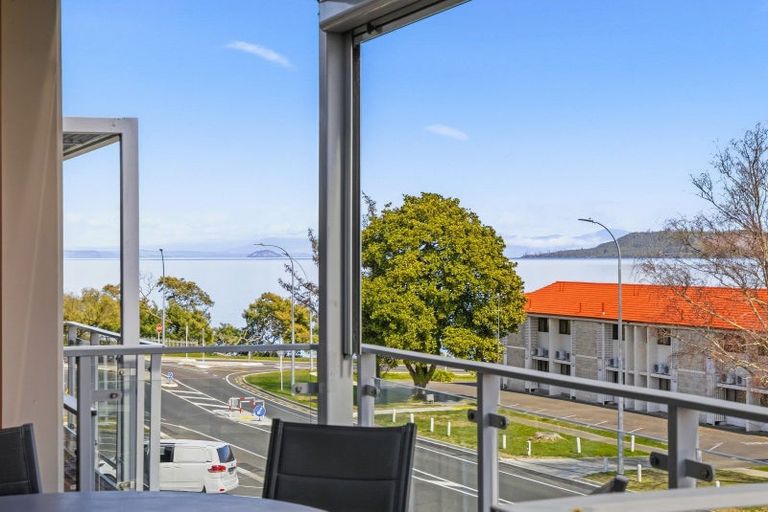 Photo of property in 101 On Roberts, 2/101 Roberts Street, Taupo, 3330