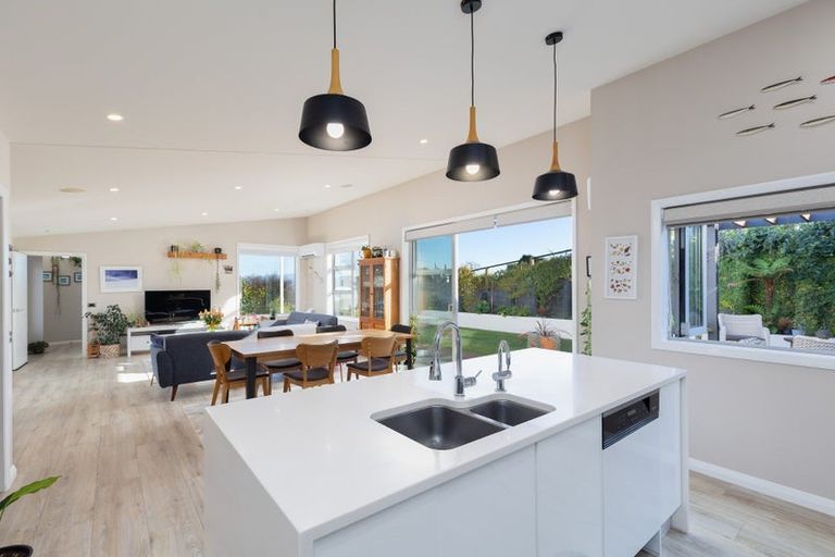 Photo of property in 6 Heemskerck Place, Britannia Heights, Nelson, 7010