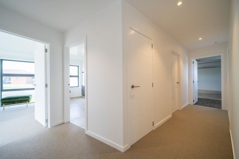 Photo of property in 35 Paton Place, Te Anau, 9600