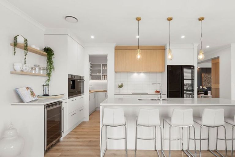 Photo of property in 28 Clansman Terrace, Gulf Harbour, Whangaparaoa, 0930