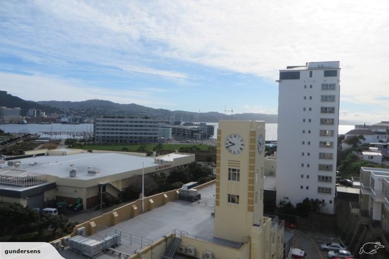 Photo of property in 9/5b Kent Terrace, Mount Victoria, Wellington, 6011