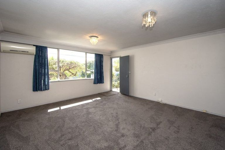 Photo of property in 2/155 Aldwins Road, Phillipstown, Christchurch, 8062