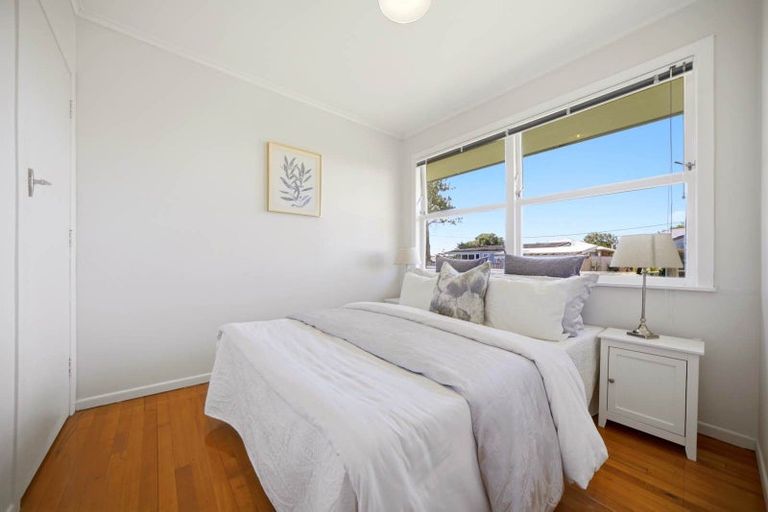 Photo of property in 18 Alma Road, Milford, Auckland, 0620