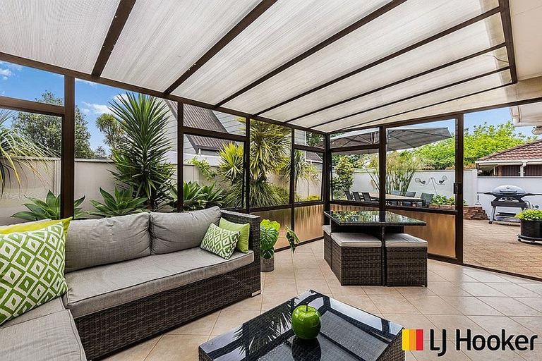 Photo of property in 6 Muirfield Street, Wattle Downs, Auckland, 2103