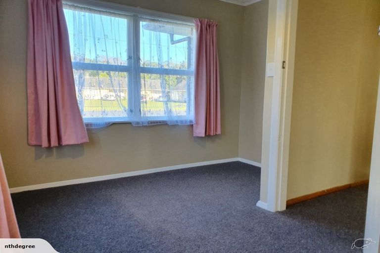 Photo of property in 39 Prouse Street, Levin, 5510