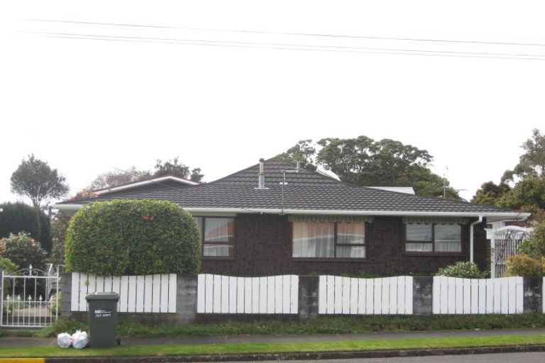 Photo of property in 1 Norman Street, Lower Vogeltown, New Plymouth, 4310
