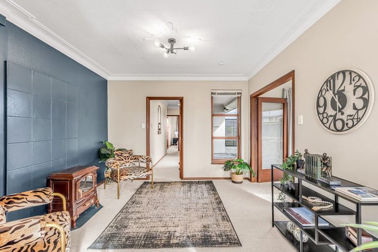 Photo of property in 37 Colwyn Street, Bryndwr, Christchurch, 8053