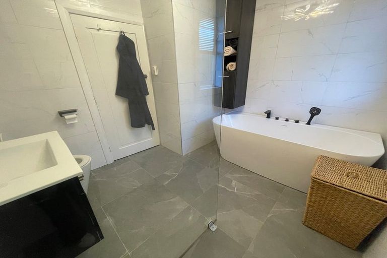 Photo of property in 7 Prossers Road, Saint Martins, Christchurch, 8022