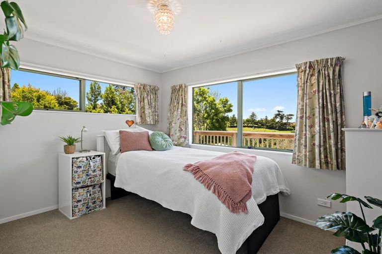 Photo of property in 49 Hibiscus Coast Highway, Silverdale, 0932