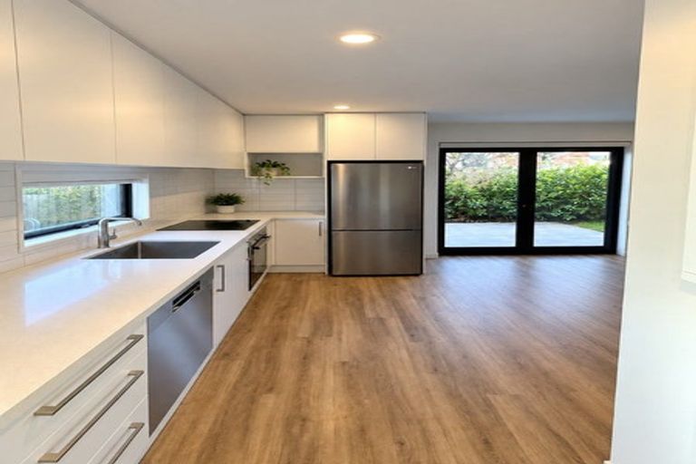 Photo of property in 3/31 Heywood Terrace, Richmond, Christchurch, 8013