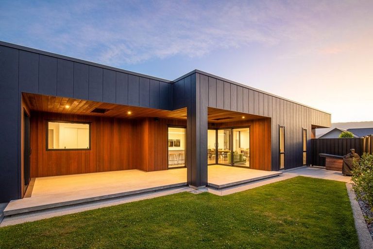 Photo of property in 16 Willoughby Place, Clyde, 9330