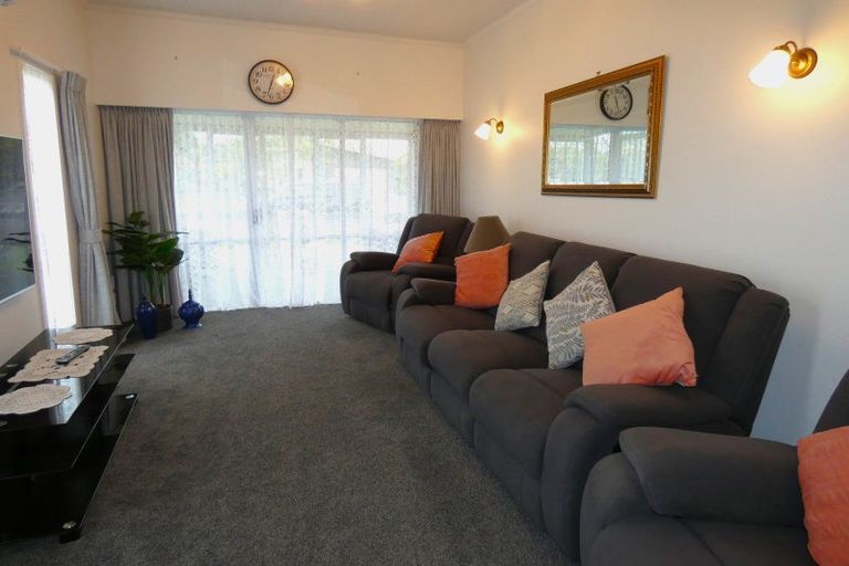 Photo of property in 22 Roebuck Street, Westport, 7825