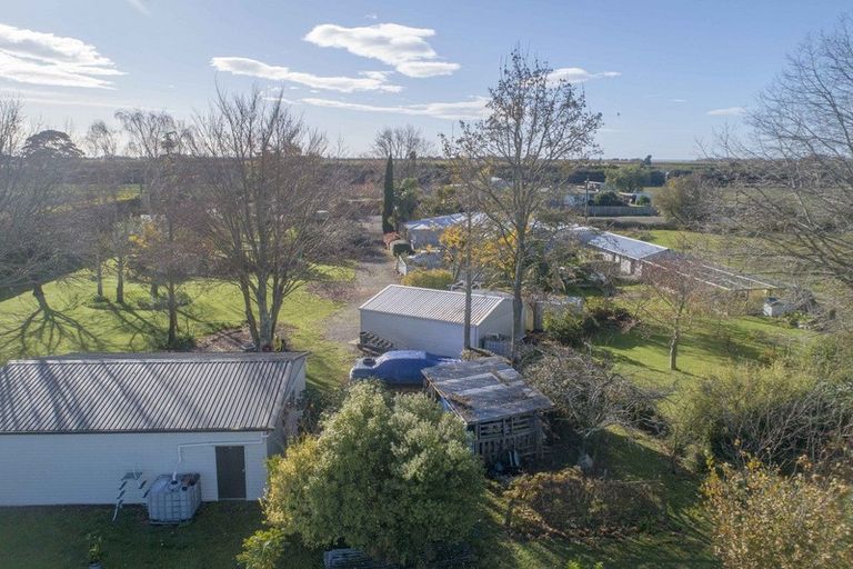 Photo of property in 166 Mill Road, Clive, 4180