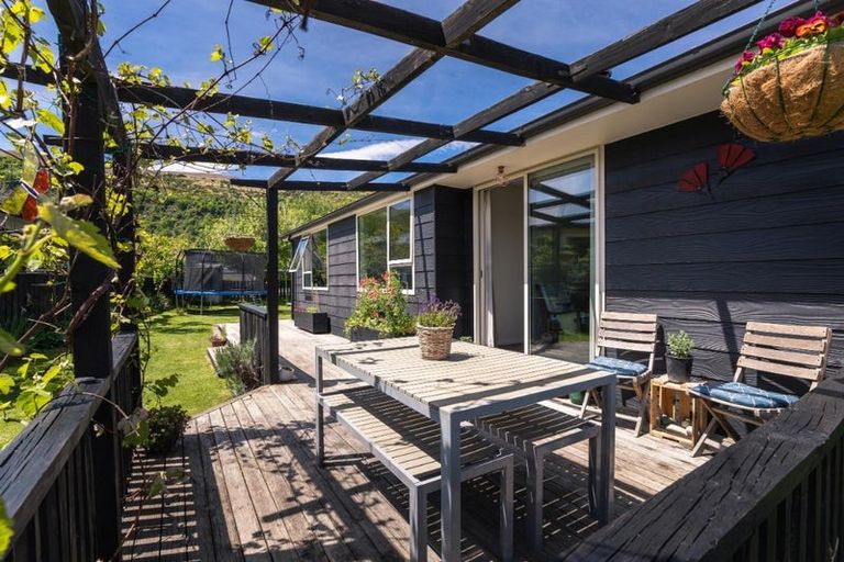 Photo of property in 81 Centennial Avenue, Arrowtown, 9302