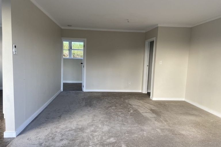 Photo of property in 28 Hill Street, Hikurangi, 0114