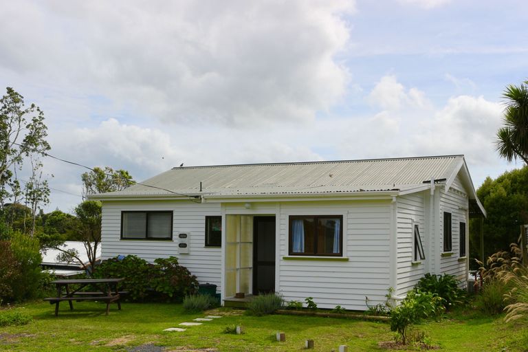Photo of property in 120 Greenslade Road, Raglan, 3295