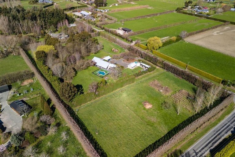 Photo of property in 104 Neeves Road, Kaiapoi, 7691