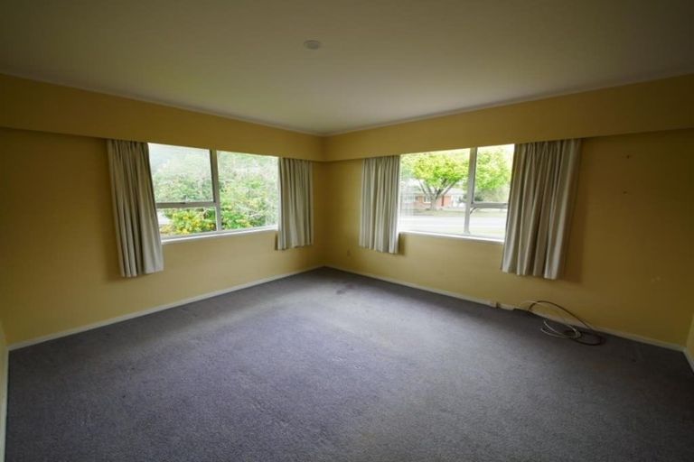 Photo of property in 384 Great South Road, Opaheke, Papakura, 2113