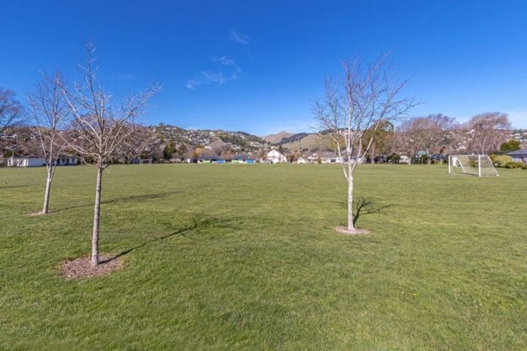 Photo of property in 140 Fisher Avenue, Beckenham, Christchurch, 8023