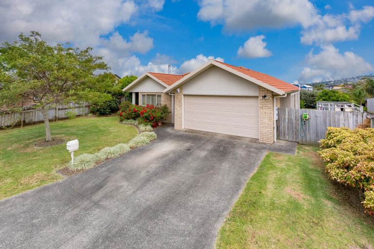 Photo of property in 3 Cathcart Close, Pukekohe, 2120