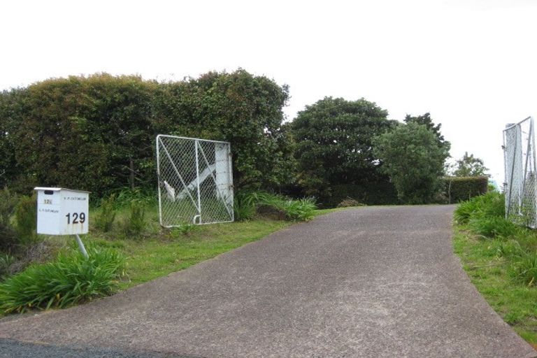 Photo of property in 129 Kauri Road, Whenuapai, Auckland, 0618