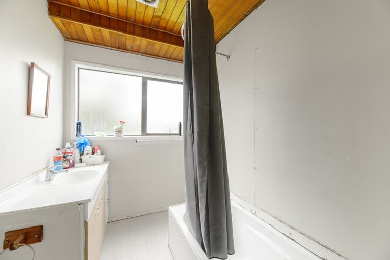 Photo of property in 146 Coxhead Road, Wattle Downs, Auckland, 2103