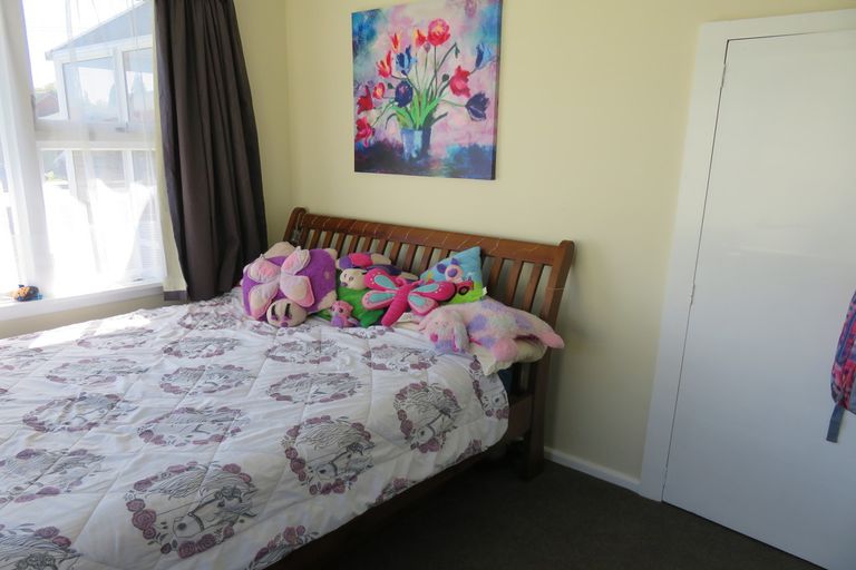 Photo of property in 22 Ewen Road, Temuka, 7920