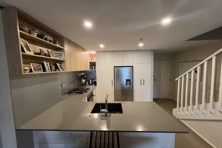 Photo of property in Grosvenor Cl, 20/6 Brown Street, Mount Cook, Wellington, 6021