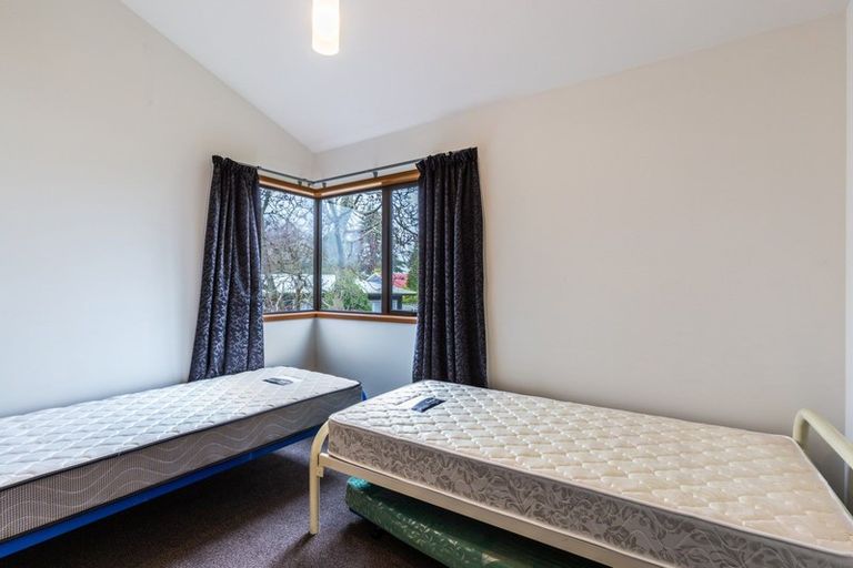 Photo of property in 2/11 Kereru Street, Two Mile Bay, Taupo, 3330