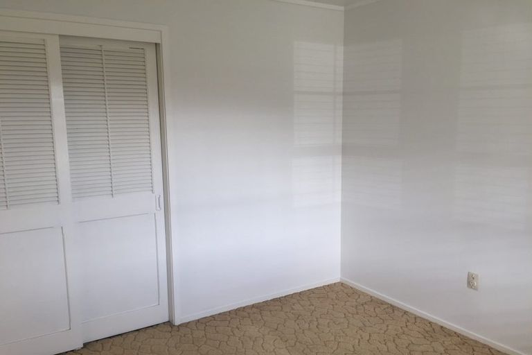 Photo of property in 1/2 Wolfe Street, Regent, Whangarei, 0112