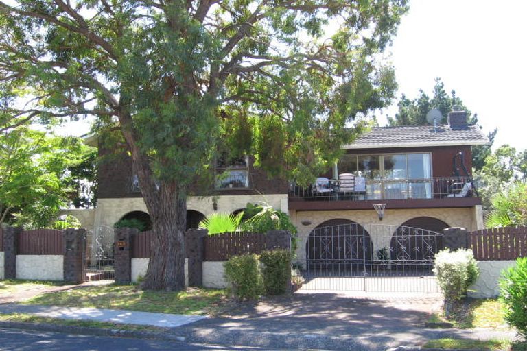 Photo of property in 249 Glamorgan Drive, Torbay, Auckland, 0630