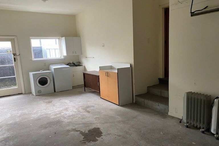 Photo of property in 1/1 Coles Place, St Albans, Christchurch, 8014