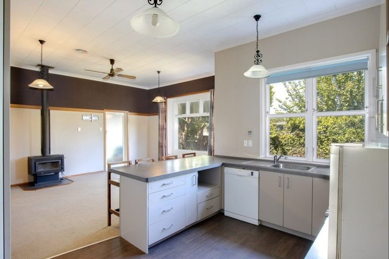 Photo of property in 300 Grays Road, Saint Leonards, Hastings, 4120