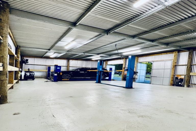 Photo of property in 274 Clevedon Kawakawa Road, Clevedon, Papakura, 2585