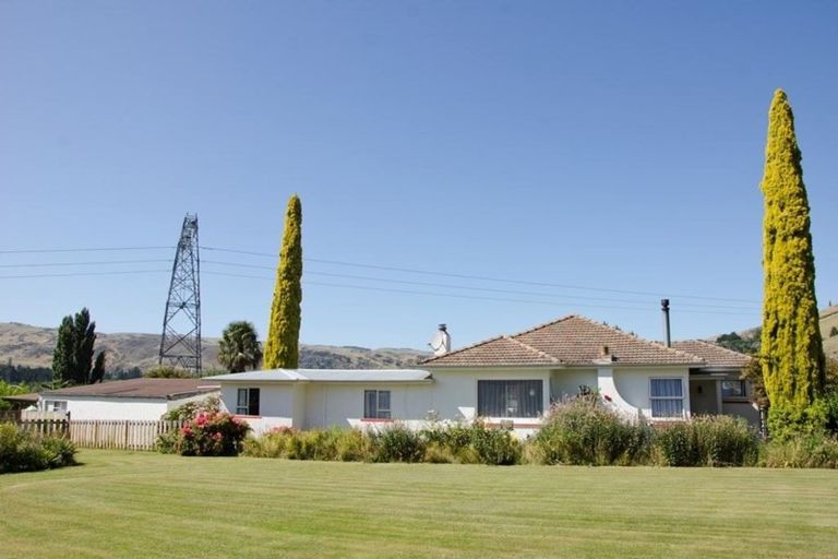 Photo of property in 3727 Fruitlands-roxburgh Road, Roxburgh, 9571