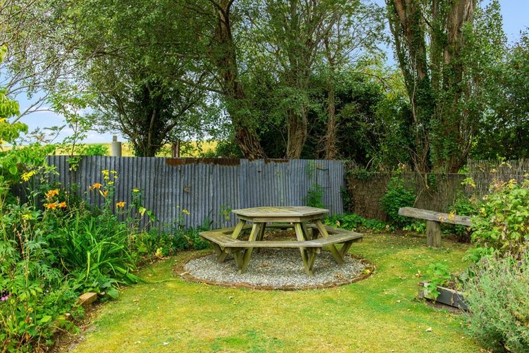 Photo of property in 102 Hokonui Drive, Gore, 9710