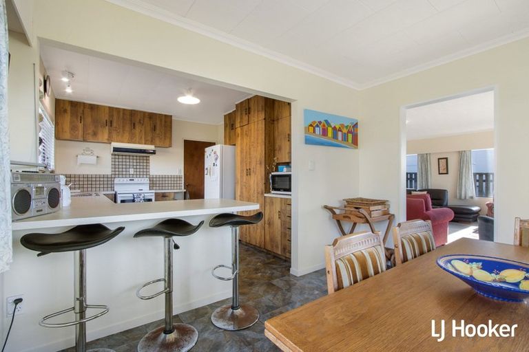 Photo of property in 241 Seaforth Road, Waihi Beach, 3611