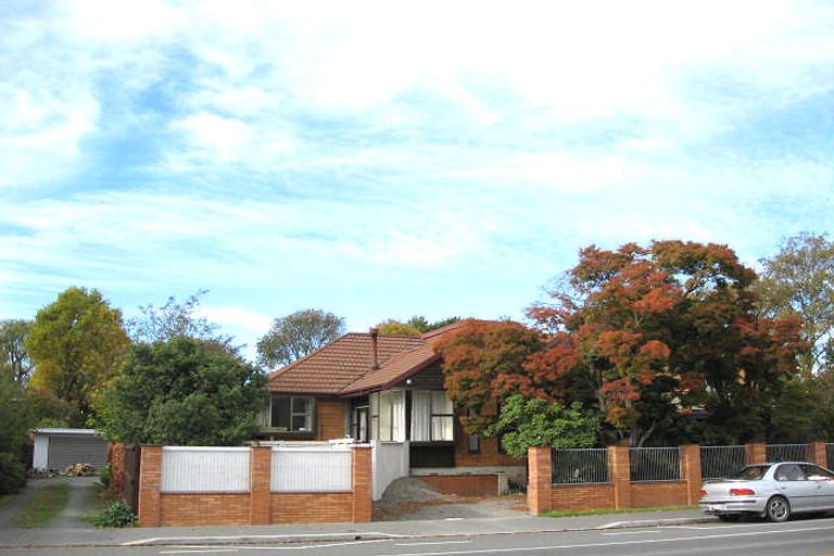 Photo of property in 92a Clyde Road, Ilam, Christchurch, 8041